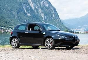 Noir Utilisé 2003 Alfa Romeo 147 GTA Citadine | 15 931 € - Image 1/4