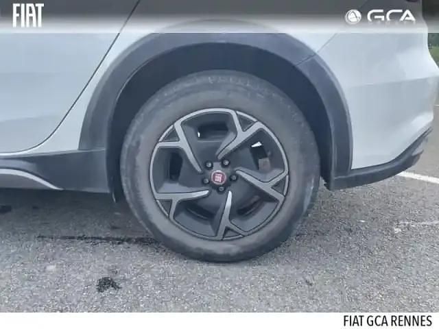 Occasion Fiat Tipo Cross 101 ch (74 kW) 2022 Blanc Berline