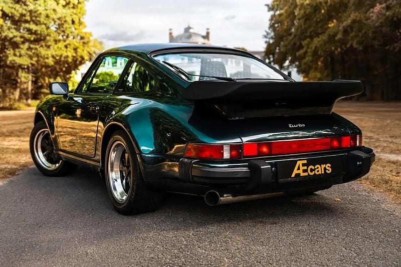Vert Occasion 1985 Porsche 930 Turbo Sport Coupé | 124 950 € - Image 1/4