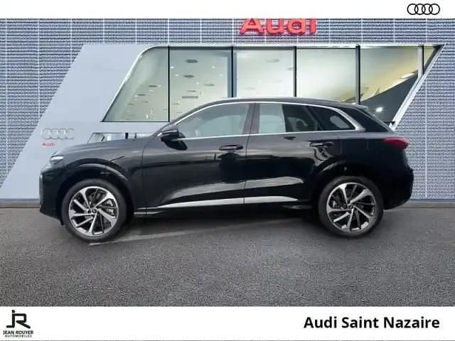 Nouvelle Audi Q5 S-Line 299 ch (219 kW) 2025 Noir mythic metallise SUV