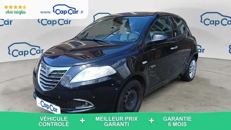 Noir Utilisé 2013 Lancia Ypsilon Gold Citadine | 5 490 € (Super prix) - Image 1/4