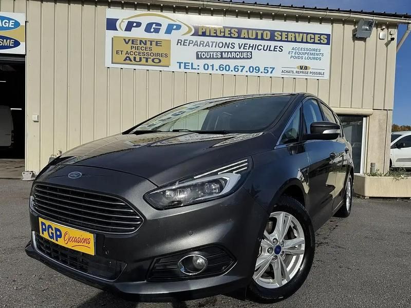 Gris Utilisé 2016 Ford S-MAX Titanium Monospace | 12 500 € - Image 1/4
