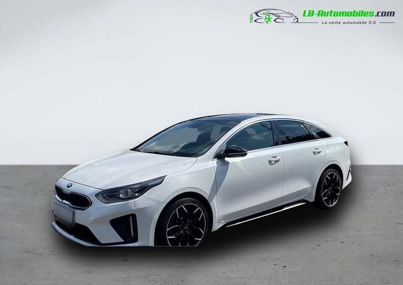 Utilisé 2019 Kia ProCeed Citadine | 22 900 € (Prix juste) - Image 1/4