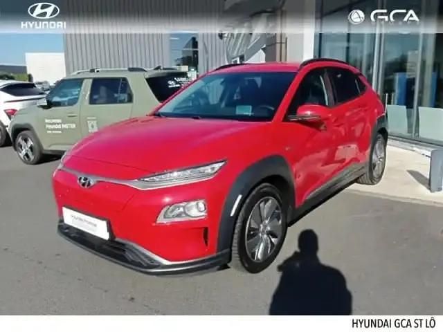 Engine red Occasion 2021 Hyundai Kona SUV | 17 990 € (Bon prix) - Image 1/4