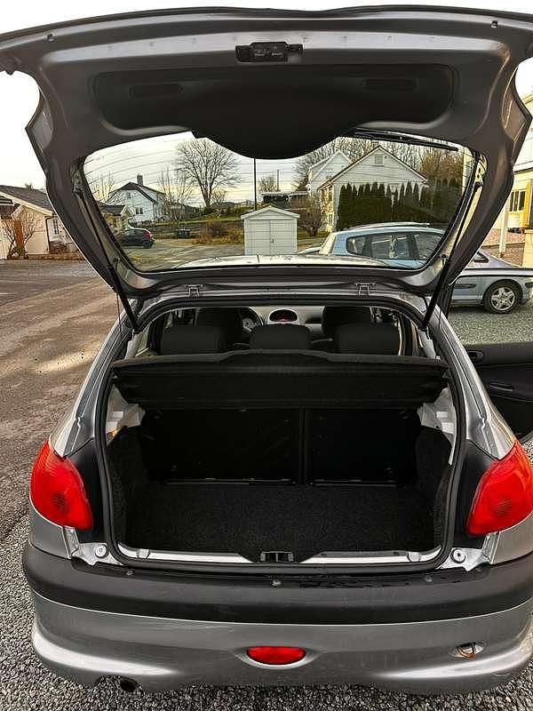 Occasion Peugeot 206 60 ch (44 kW) 2004 Berline