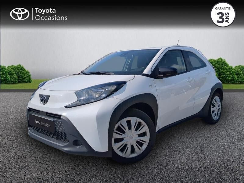 Blanc Utilisé 2023 Toyota Aygo Citadine | 14 390 € (Prix juste) - Image 1/4