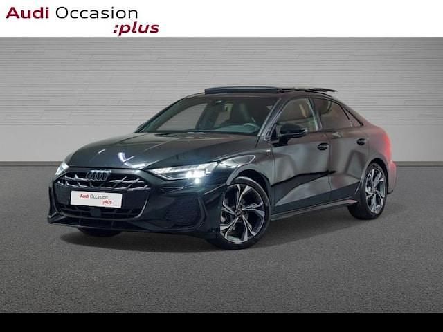 Noir mythique métallisé Utilisé 2025 Audi A3 S-Line Berline | 38 900 € - Image 1/4