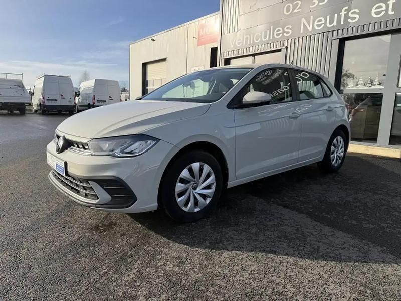 Gris Occasion 2024 VW Polo Berline | 17 990 € (Prix juste) - Image 1/4