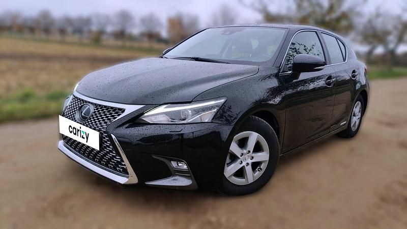 Noir Utilisé 2019 Lexus CT200h Sport Line Berline | 18 790 € - Image 1/4