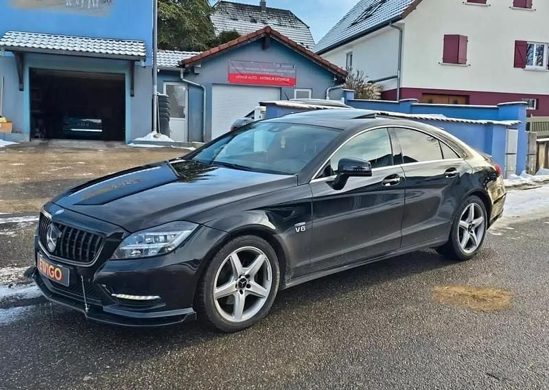 Noir Occasion 2011 Mercedes 350 AMG Berline | 19 990 € - Image 1/4