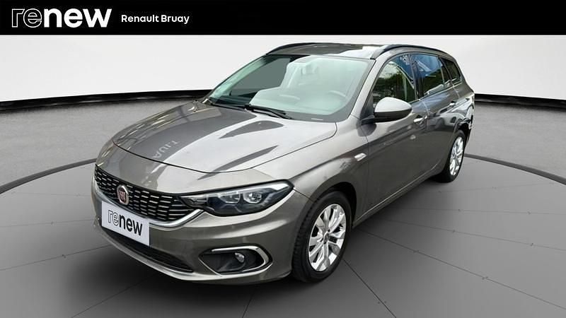 Gris Occasion 2017 Fiat Tipo Easy Break | 11 490 € (Prix cher) - Image 1/4