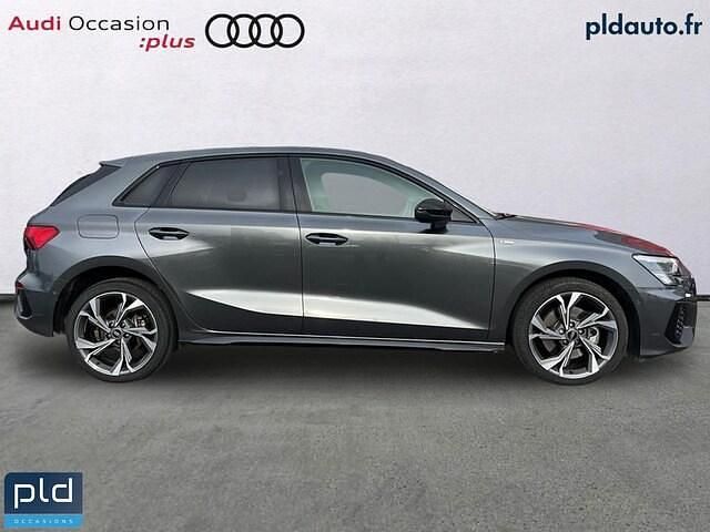 Occasion Audi A3 Sportback e-tron S-Line 150 ch (110 kW) 2022 Gris daytona nacré Citadine