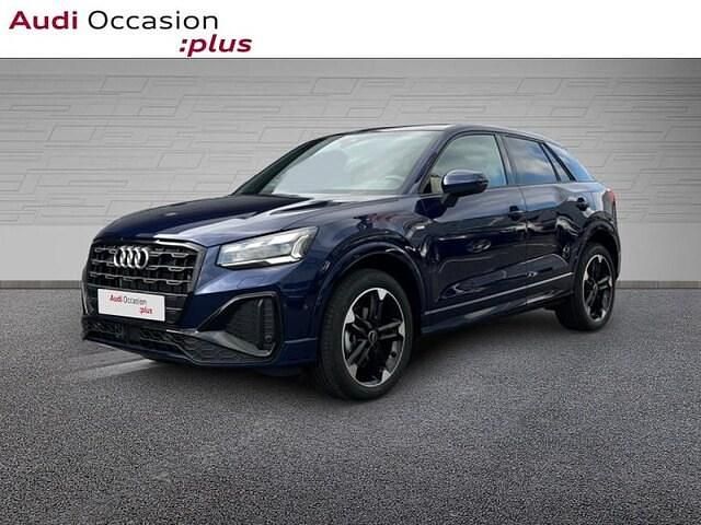 Bleu navarre métallisé Nouvelle 2025 Audi Q2 S-Line SUV | 41 990 € - Image 1/4