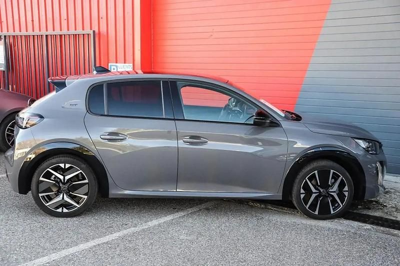 Gris Occasion 2024 Peugeot 208 GT Citadine | 19 970 € - Image 1/2