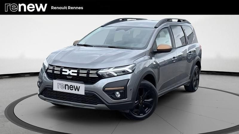 Gris Utilisé 2025 Dacia Jogger Extreme Monospace | 21 990 € (Prix juste) - Image 1/4