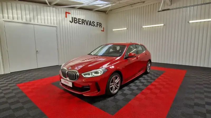 Rouge Utilisé 2021 BMW 118 M Sport Citadine | 24 590 € (Prix juste) - Image 1/4