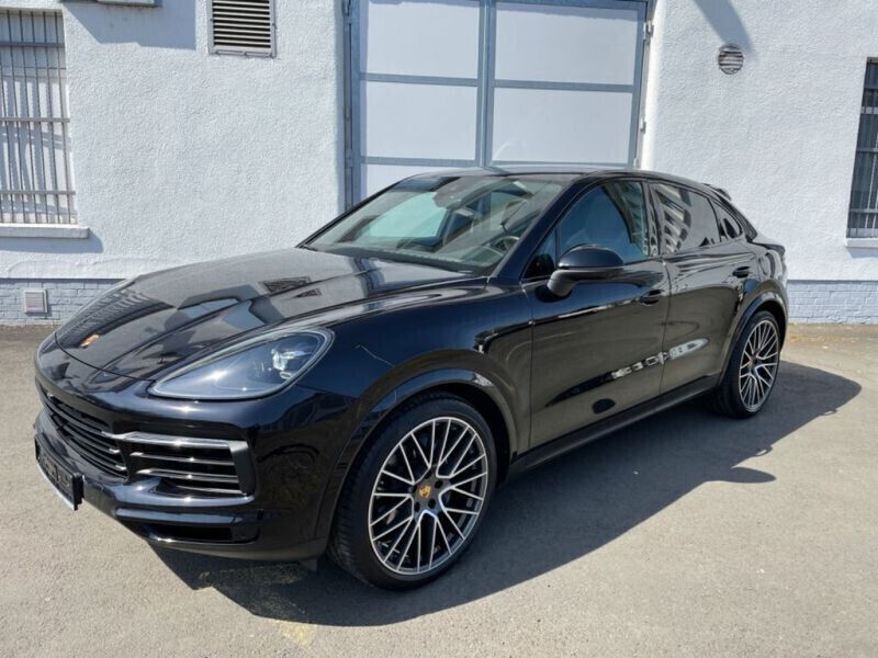 Noir Utilisé 2021 Porsche Cayenne SUV | 118 500 € - Image 1/4
