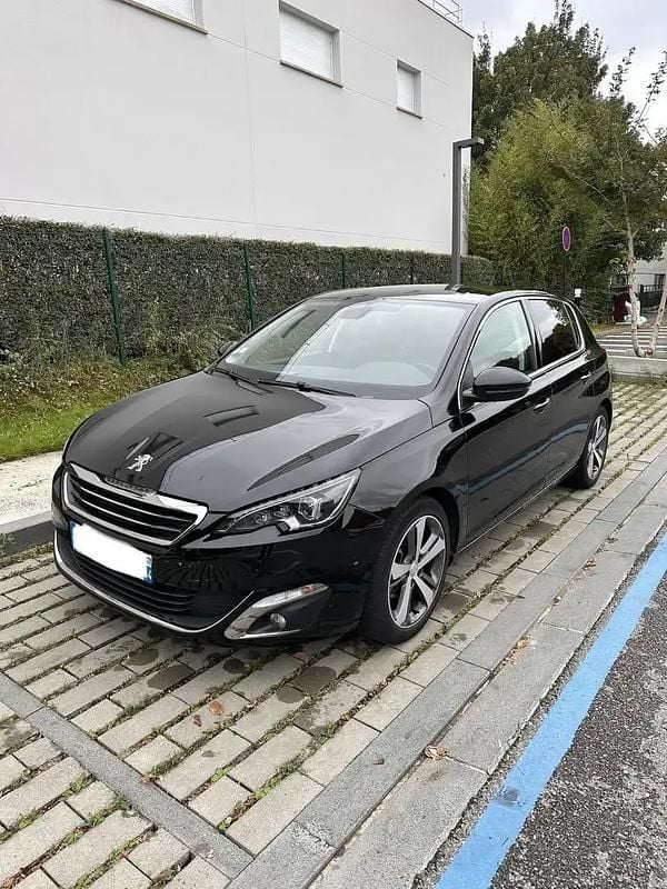 Occasion 2016 Peugeot 308 Allure Berline | 9 000 € (Bon prix) - Image 1/4