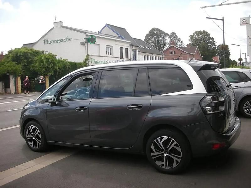 Gris Utilisé 2021 Citroën C4 SpaceTourer Shine Monospace | 17 900 € (Prix juste) - Image 1/4