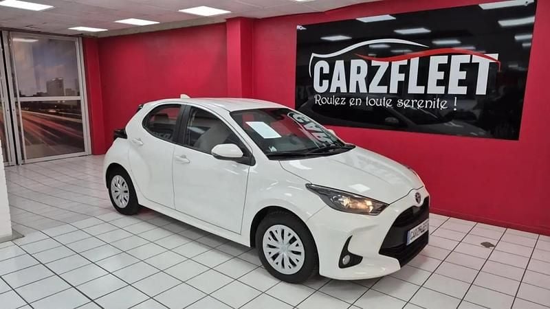 Occasion Toyota Yaris Business Edition 116 ch (85 kW) 2022 Blanc Citadine