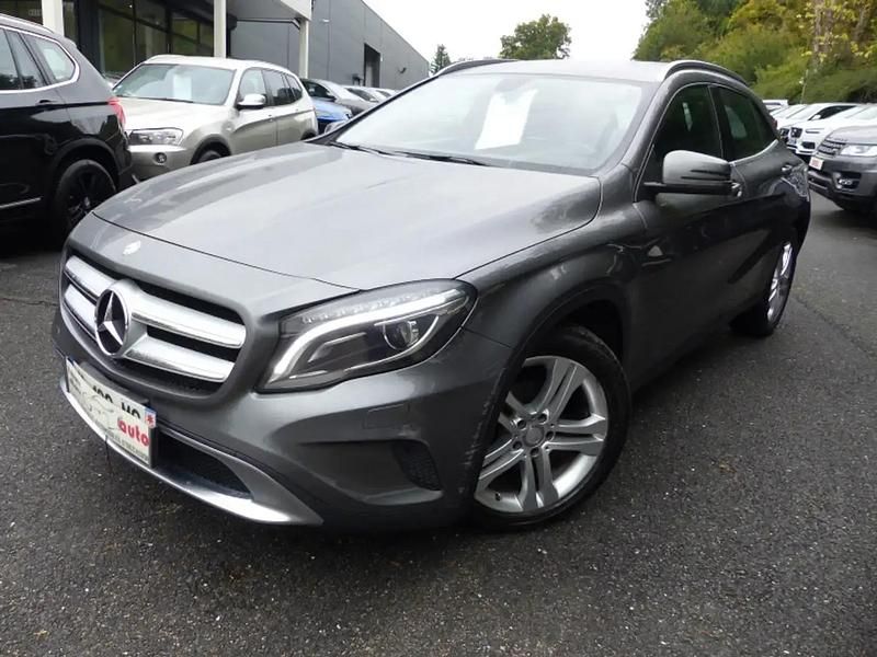 Gris Occasion 2015 Mercedes GLA200 SUV | 15 990 € (Prix juste) - Image 1/4