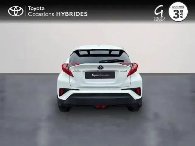 Occasion Toyota C-HR 122 ch (89 kW) 2018 Blanc pur SUV