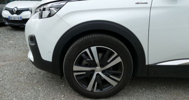 Image 2/4