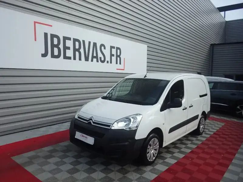 Blanc Utilisé 2017 Citroën Berlingo Business Class Monospace | 11 990 € - Image 1/4