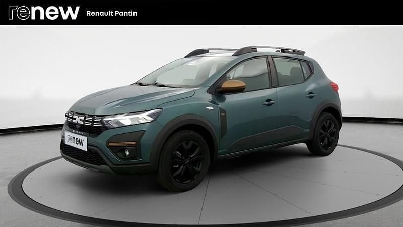Vert Utilisé 2025 Dacia Sandero Extreme Citadine | 17 990 € (Prix assez cher) - Image 1/4