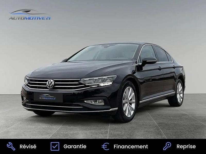 Noir Utilisé 2020 VW Passat LOUNGE Berline | 18 990 € (Prix juste) - Image 1/4