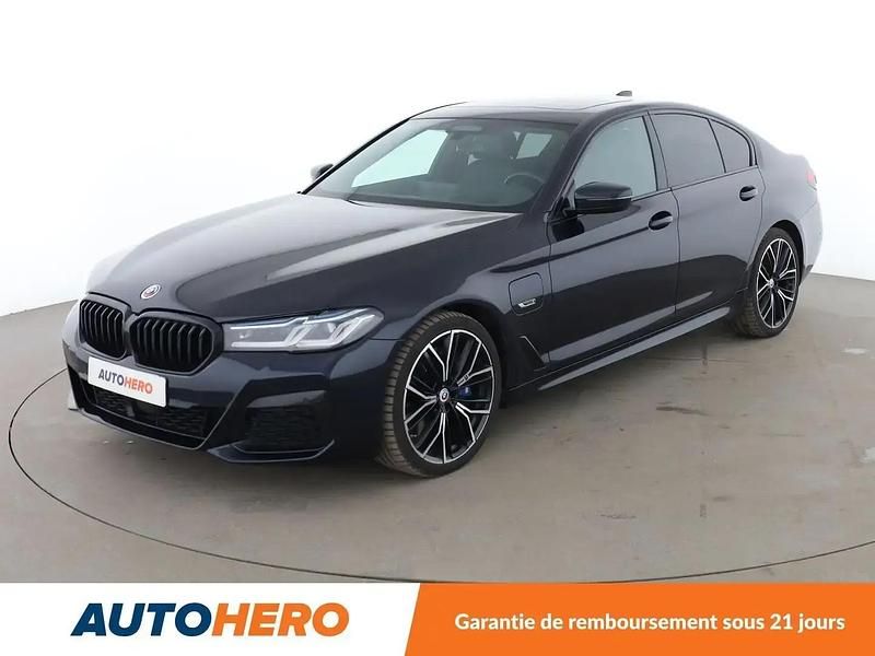Bleu Occasion 2022 BMW 545e M Sport Berline | 43 690 € - Image 1/2