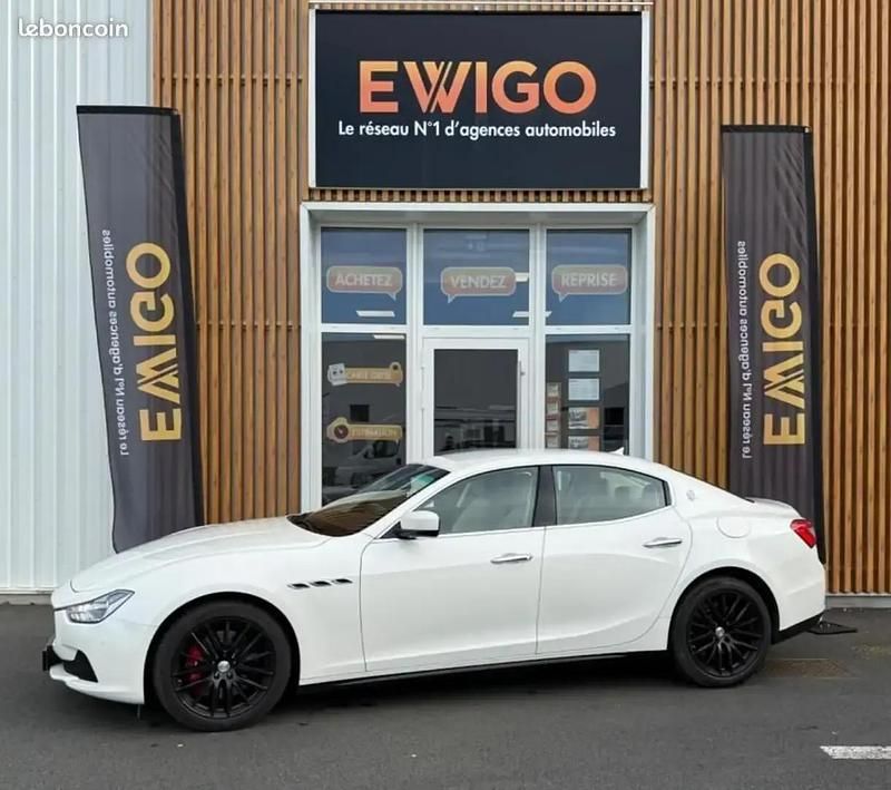 Blanc Utilisé 2014 Maserati Ghibli Coupé | 39 980 € (Prix cher) - Image 1/4