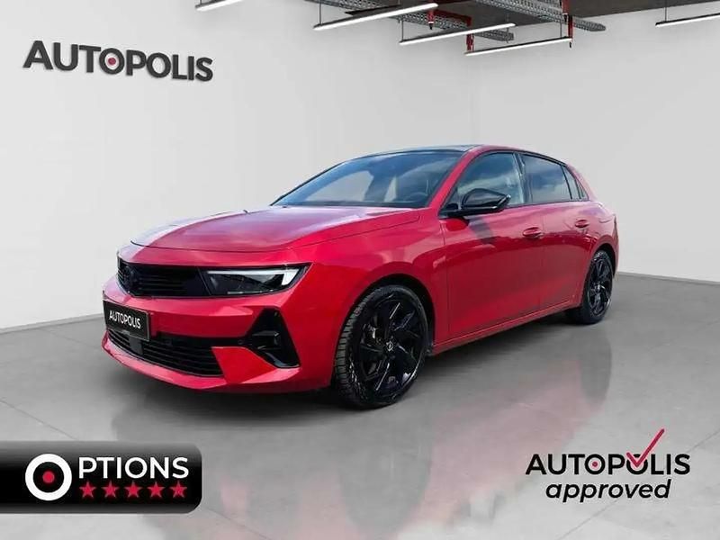 Rouge Utilisé 2023 Opel Astra GS Line Berline | 23 579 € (Bon prix) - Image 1/4