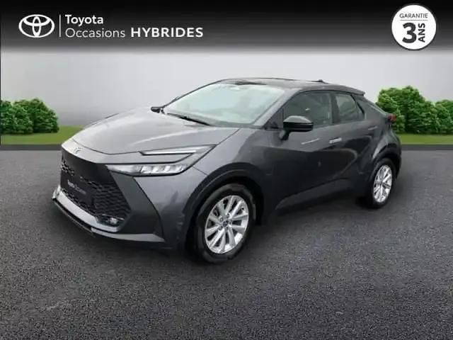 Blanc Occasion 2024 Toyota C-HR SUV | 26 990 € (Prix juste) - Image 1/4