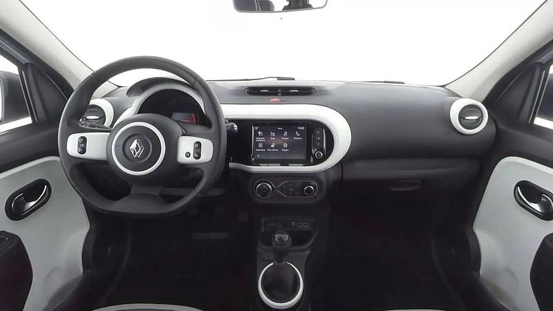 Image 3/4