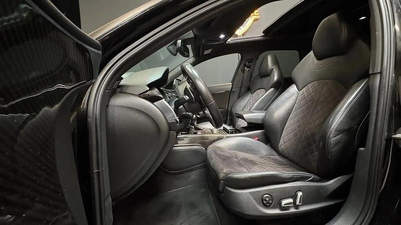 Image 2/4