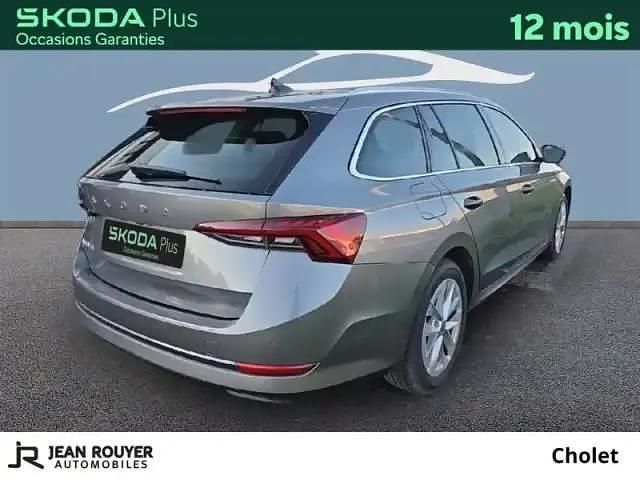 Occasion Skoda Octavia 150 ch (110 kW) 2023 Gris Break