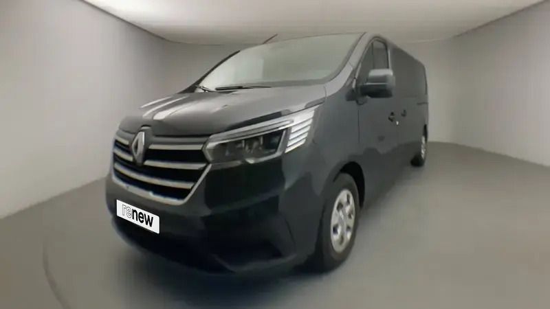 Gris Utilisé 2022 Renault Trafic Intens Van | 36 990 € (Prix juste) - Image 1/4