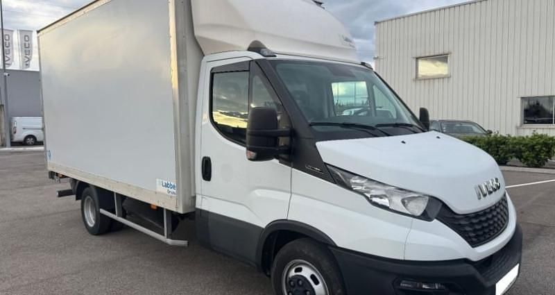 Occasion 2020 Iveco Daily | 32 280 € (Prix cher) - Image 1/4