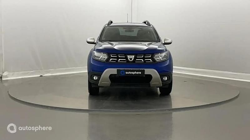 Image 2/4