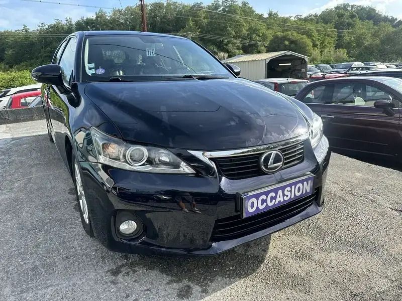 Noir Utilisé 2013 Lexus CT200h Berline | 14 990 € - Image 1/4