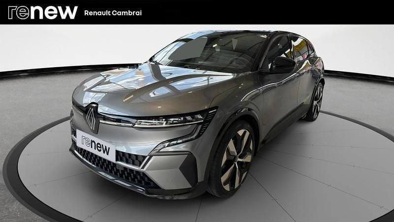 Gris Utilisé 2023 Renault Mégane Techno Berline | 27 999 € (Prix juste) - Image 1/4
