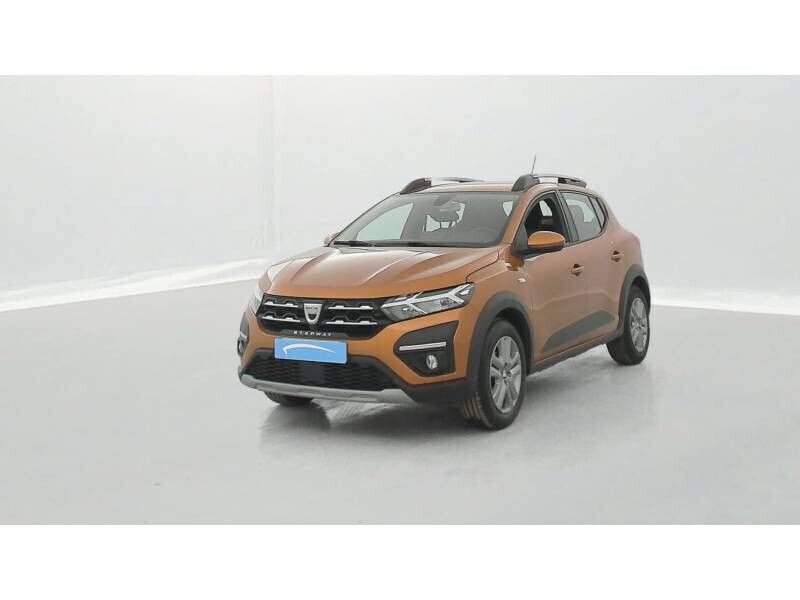 Utilisé 2021 Dacia Sandero Comfort Citadine | 13 990 € (Prix juste) - Image 1/4