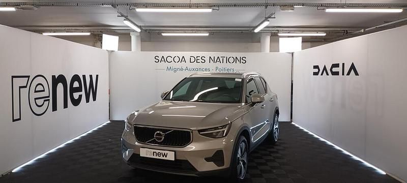 Gris Occasion 2023 Volvo XC40 SUV | 29 990 € (Prix juste) - Image 1/4