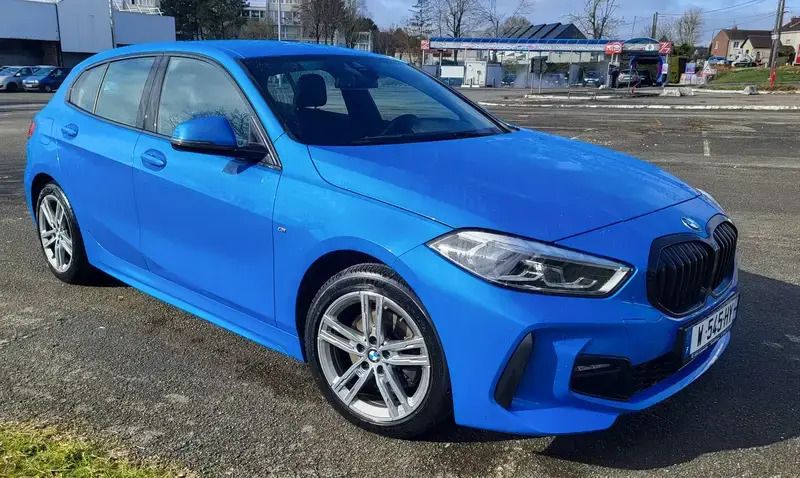 Bleu Utilisé 2021 BMW 118 M Sport Citadine | 21 900 € (Bon prix) - Image 1/4