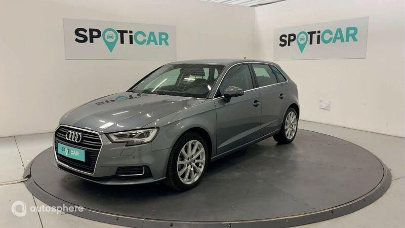 Gris Utilisé 2018 Audi A3 Sportback Sport Berline | 19 999 € (Bon prix) - Image 1/4