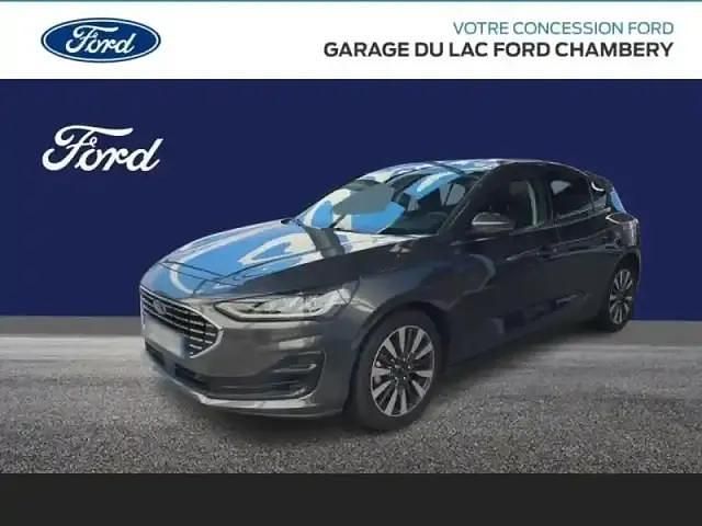 Gris Utilisé 2023 Ford Focus Titanium Berline | 20 490 € - Image 1/4