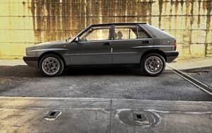 Occasion Lancia Delta 197 ch (144 kW) 1990 Gris Citadine