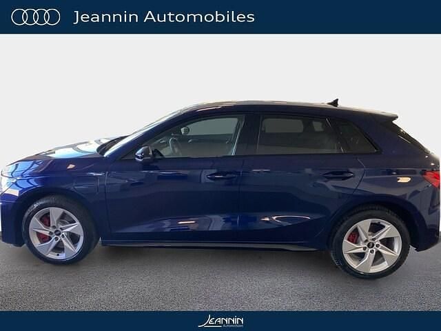 Bleu navarre métallisé Utilisé 2023 Audi A3 Sportback e-tron Competition Berline | 36 490 € (Prix assez cher) - Image 1/3