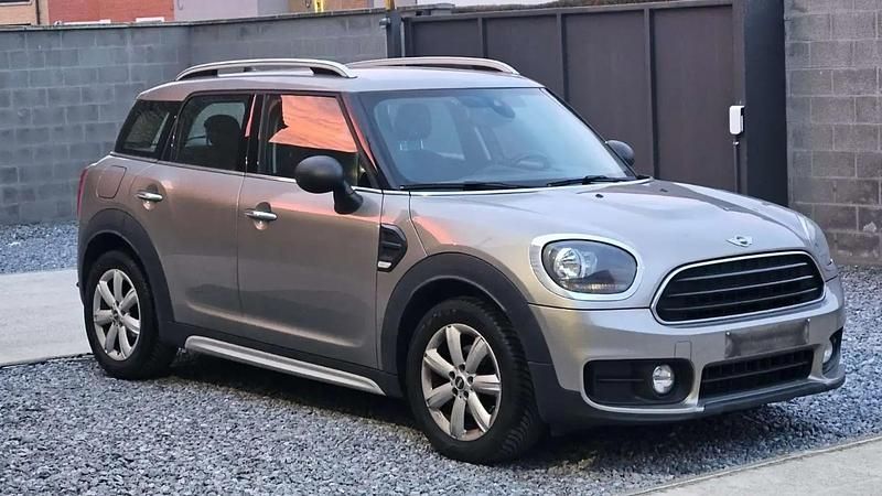 Gris Occasion 2017 Mini One Countryman SUV | 8 900 € - Image 1/4